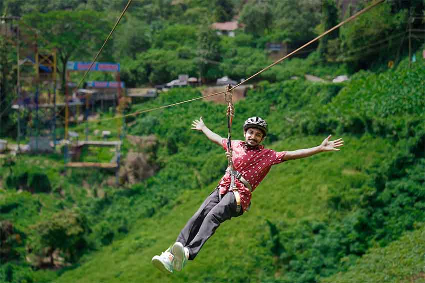 Zipline Adventure in Munnar – Thrilling Ride Over Tea Gardens
