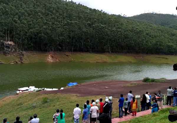 Beautiful lake view at Echo Point Munnar Kerala tourism