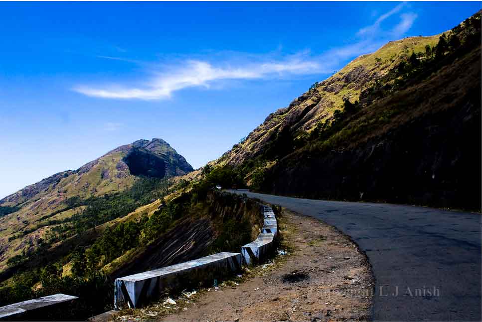 Sunrise at Gap Road View Point Munnar