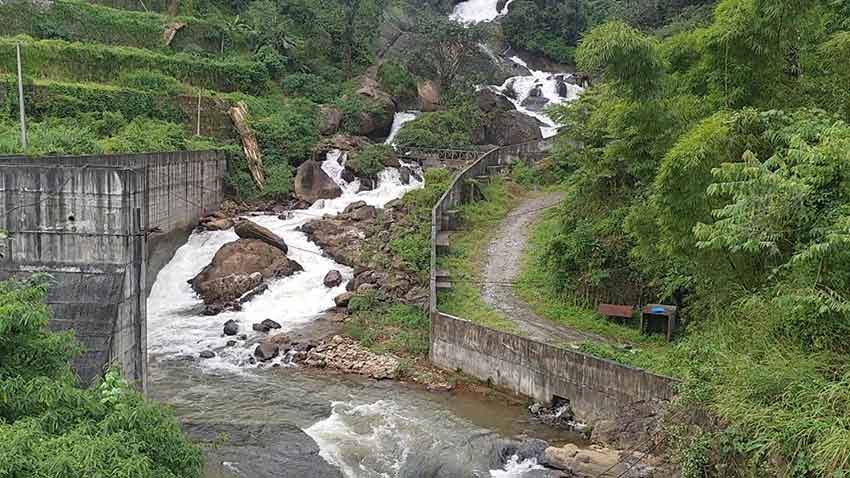 Nature photography at Kallar Waterfalls Munnar Kerala