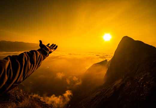 Kolukkumalai sunrise jeep safari adventure