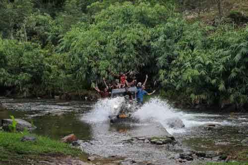 Adventure river crossing in Munnar Kerala eco tourism