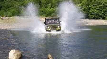 Water adventure activity river crossing in Munnar