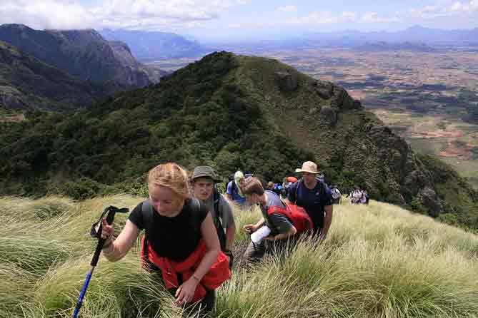 Kolukkumalai Trekking Munnar